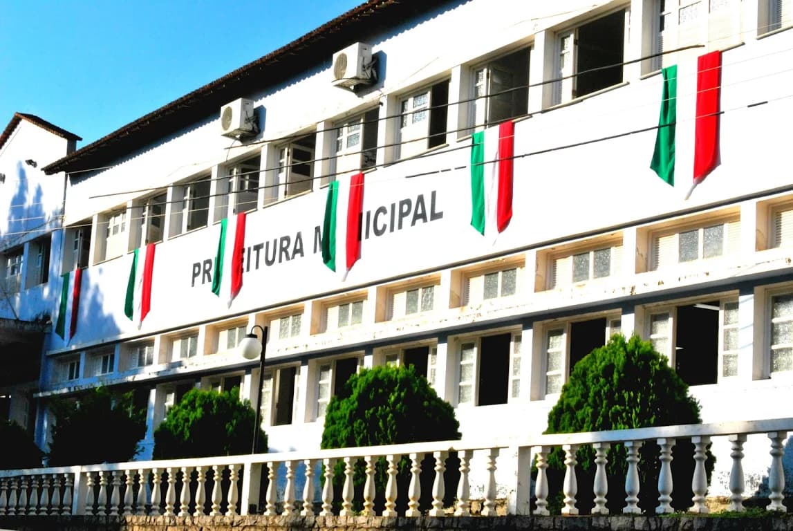 Município de Santa Teresa fecha o círculo para maus pagadores