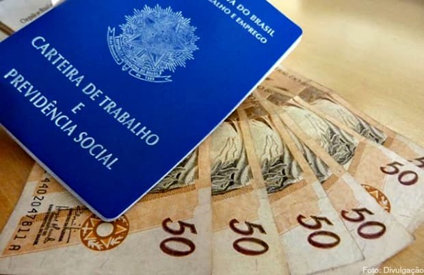 Saque de contas inativas do FGTS corre risco de parar sem aprovação no Congresso